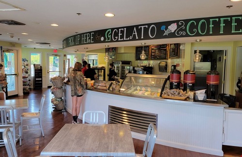 Kingsmill Condo | Kingsmill Condo on Golf Course 9th Fairway! Local owner