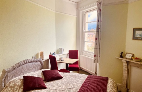 Cheltenham Hotel | Kingsmuir Hotel