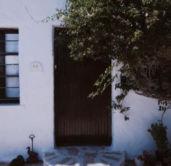 Lavreotiki Apartment | - Kioupi - 2 bedroom elegant and stylish house