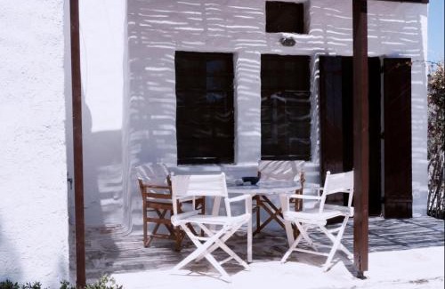 Lavreotiki Apartment | - Kioupi - 2 bedroom elegant and stylish house