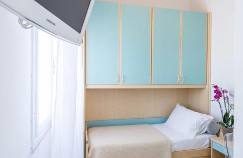 Pinarella Hotel | Kiss Beachfront Hotel & Restaurant