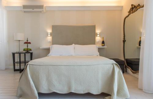 Pinarella Hotel | Kiss Beachfront Hotel & Restaurant