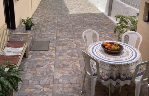 Canto da Praia House | Kit Net in Itapema Canto da Praia