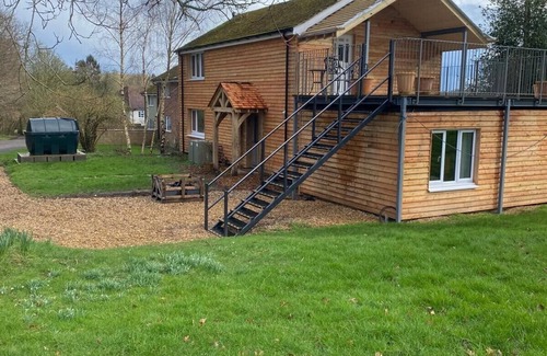 Hungerford Apartment | Kites Nest - A cosy countryside apartment surrounded by nature.