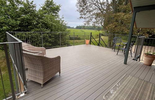 Hungerford Apartment | Kites Nest - A cosy countryside apartment surrounded by nature.