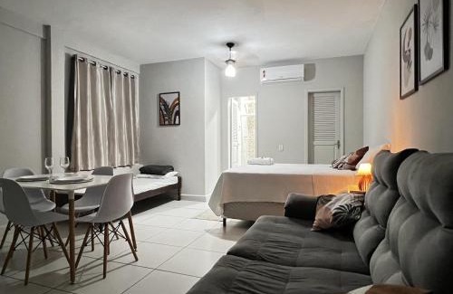 Jardim Camburi Apartment | Kitnet Aconchegante em ambiente Familiar a 100m Praia Camburi com Garagem