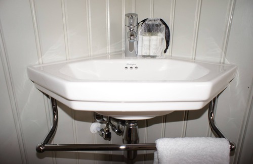 Kivik House | Kivikstrand Badhotell