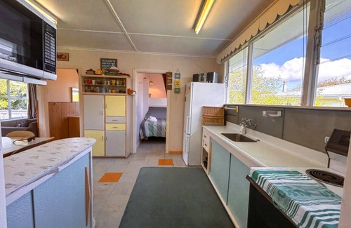 Matapouri Apartment | Kiwi Classic - Matapouri Bay