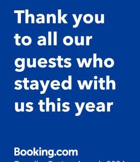 Hamar Municipality Apartment | Kjellerleilighet egen inngang.