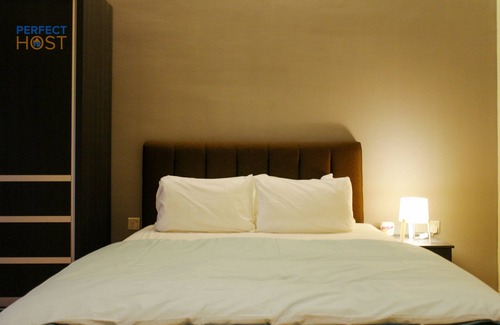 Taman Bukit Pantai House | KL #88 Bangsar Suites close with LRT Station