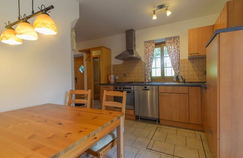 Passau Apartment | Klein aber Fein - 33qm große FeWo mit Wohnküche und Terrasse