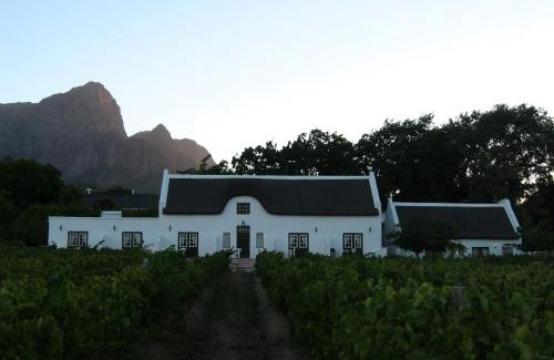Cape Winelands House | Klein Waterval Riverside Lodge