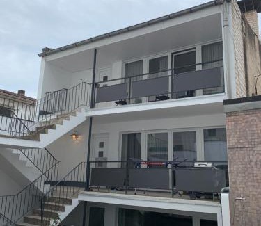 Leverkusen Apartment | Kleine Wohnung im Herzen von Leverkusen Opladen