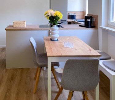 Goessweinstein Apartment | Kleines Glück zentral mit Balkon und Parkplatz