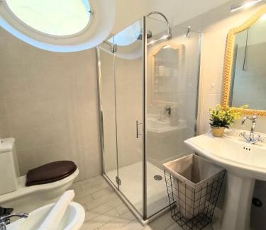 Cassone House | Klimt's Mill overlooking Port