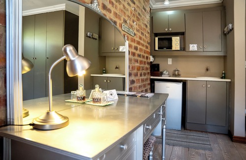 Bela-Bela House | Klip en Kristal Guest House