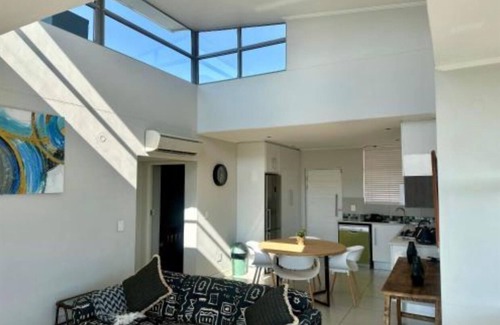 Greater Johannesburg Metropolitan Area Apartment | KMG Apartments at The Apex - Two-Bedroom Superior Corner Apartment