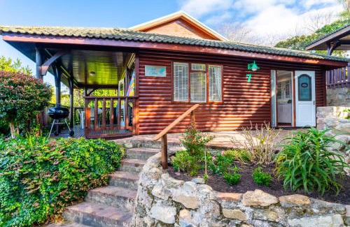 Knysna Apartment | Knysna River Club - Sunbird Cottage