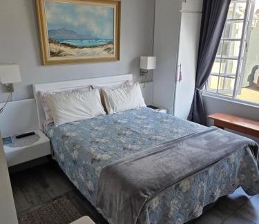 Knysna Central House | Knysna Self Catering Accommodation