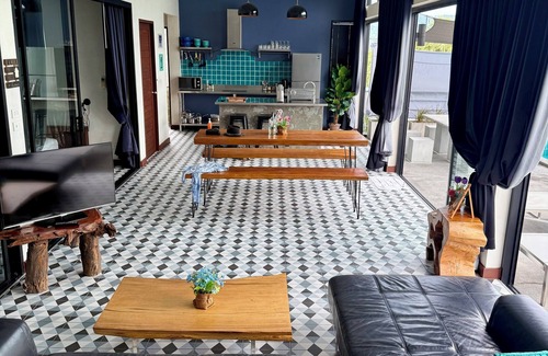 Hua Thanon Villa | Ko Samui Sea View Pool villa Seren, with car, just 400m to the Beach