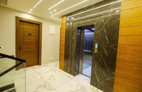 Sector 14 Hotel | Kohsa7