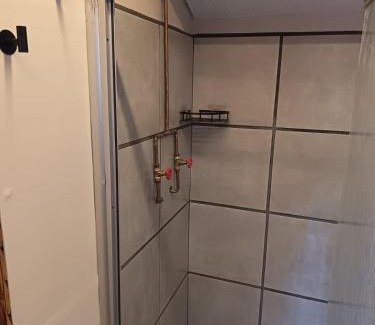 Hartbeespoort Cabin | Koinonia Bush Lodge