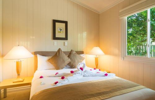 Venetian Road Settlement Resort | Kokomo Botanical Resort - Caribbean Family Cottages