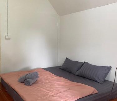 Mok Cham Pae House | Kola Homestay, Pang Ung, Mae Hong Son ลุงกอละ โฮมสเตย์ ปางอุ๋ง