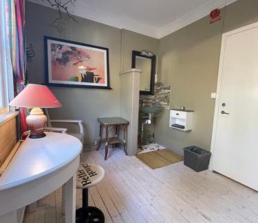 Ostankarr Bed & Breakfast | Kolmårdsgården B&B