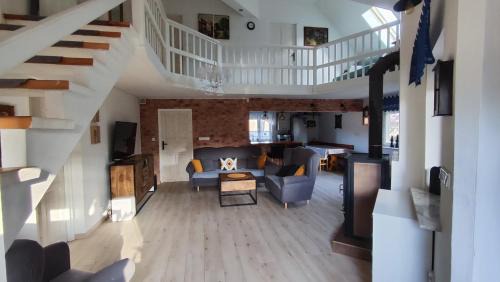 Grunwald Villa | Komfortowy dom nad jeziorem Mielno, Mazury