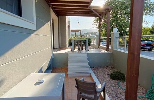 Mastichochoria House | Komi Luxury Maisonette