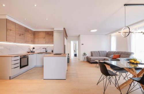 Zadar Apartment | Komod