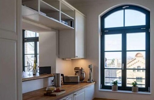 Mockern House | Koning Albert Residenz