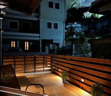 Kalambaka Villa | Korifes Meteora lithari 01
