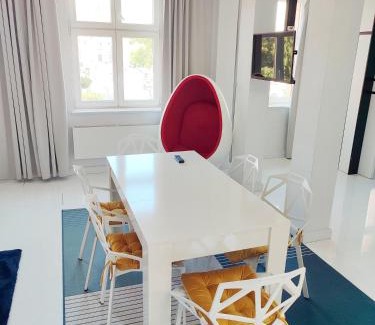 Stare Miasto Apartment | Kosmos 9 - Apartament Orbita by Rentoom