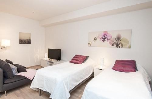 Vaasa Apartment | Kotimaailma Modern city studio in Vaasa city center, Musikaali