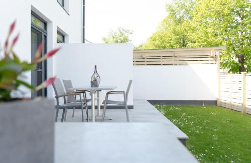 Illmitz Hotel | Kracher Hotel Doppelzimmer - für maximal 4 Personen inklusive Pool