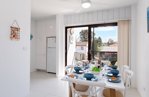 Nelson Bay Apartment | Krait Court, 1 6-8 Krait Cl - great 2 bedroom unit close to little beach