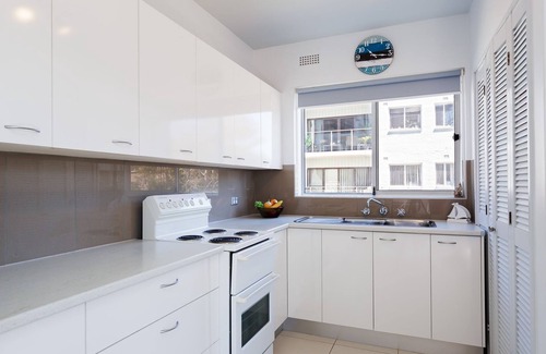 Nelson Bay Apartment | Krait Court, 1 6-8 Krait Cl - great 2 bedroom unit close to little beach