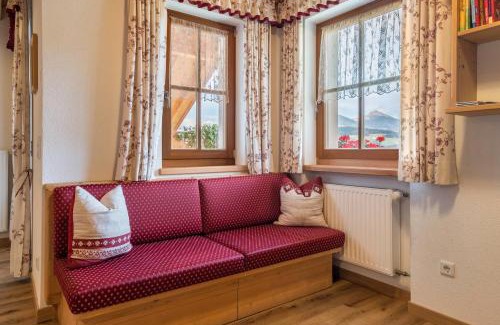 Casola Apartment | Kranebitterhof Apt Alpenrose