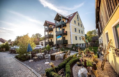 Schwarzach b. Nabburg Apartment | "Kräutergarten" vacation apartment on the first floor with balcony