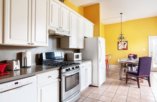 Treme House | Kreole Kottage - Huge private yard w pool