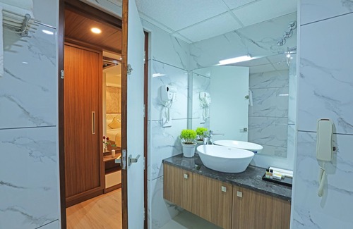 East Nada Bed & Breakfast | Krishnavalsam Regency