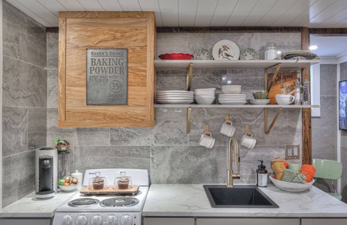 Hillsboro Village House | Kristi's Kottage, Hidden Oasis on Music Row