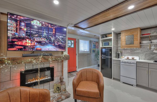 Hillsboro Village House | Kristi's Kottage, Hidden Oasis on Music Row