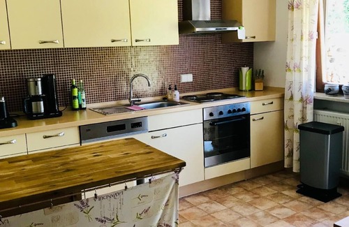 Lindau Apartment | Kristin holiday apartment with mountain view, large garden, barbecue