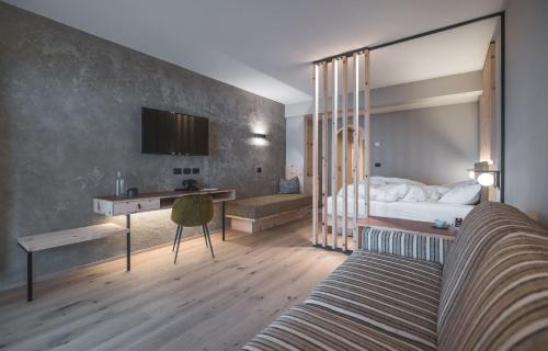 Sorafurcia Hotel | Kronplatz-Resort Berghotel Zirm