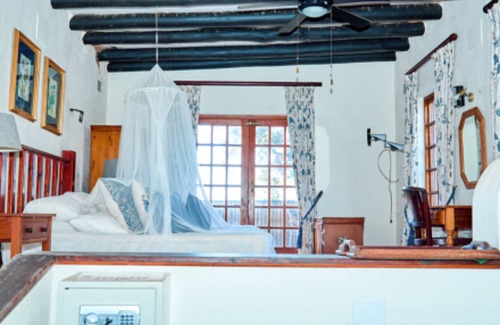 White River Cabin | Kruger Island Resort