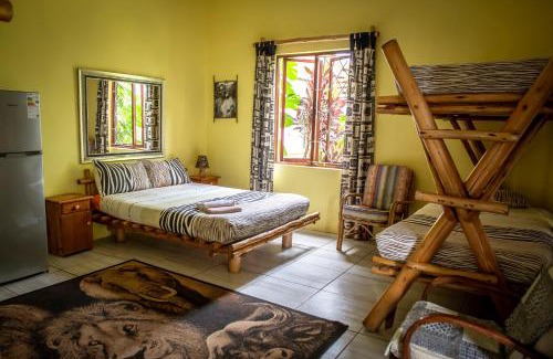 Port Edward House | Ku-Boboyi River Lodge