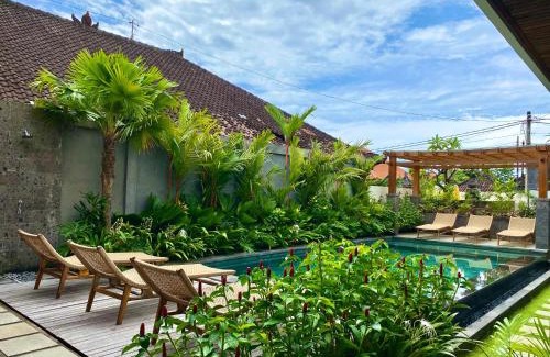 Kemenuh Hotel | Kubera Villa Kemenuh by Prasi